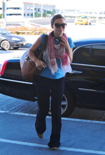 Olivia Wilde Arriving Lax Airport