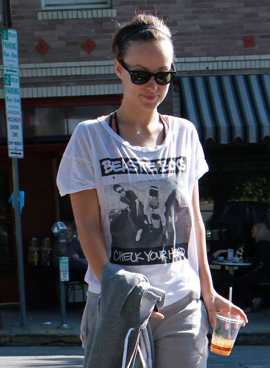 Olivia Wilde Out About Los Feliz
