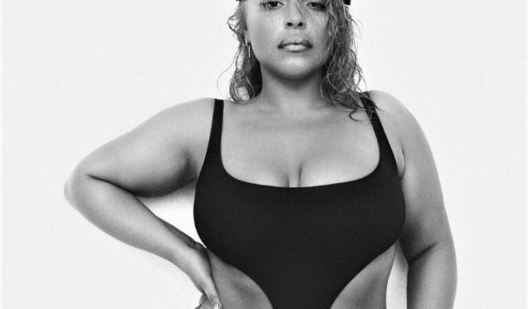 Paloma Elsesser For I D Magazine Out Of Body Issue Spring (8 photos)