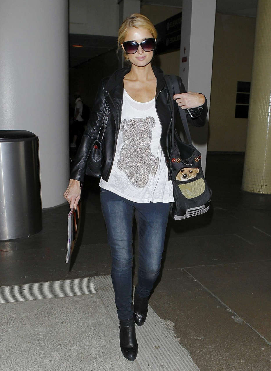 Paris Hilton Arrives Lax Airport Los Angeles