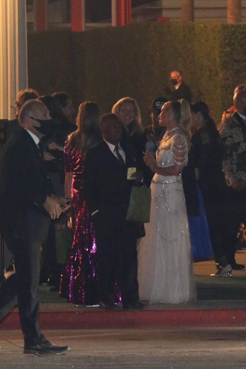 Paris Hilton Leaves Art Film Gala Los Angeles