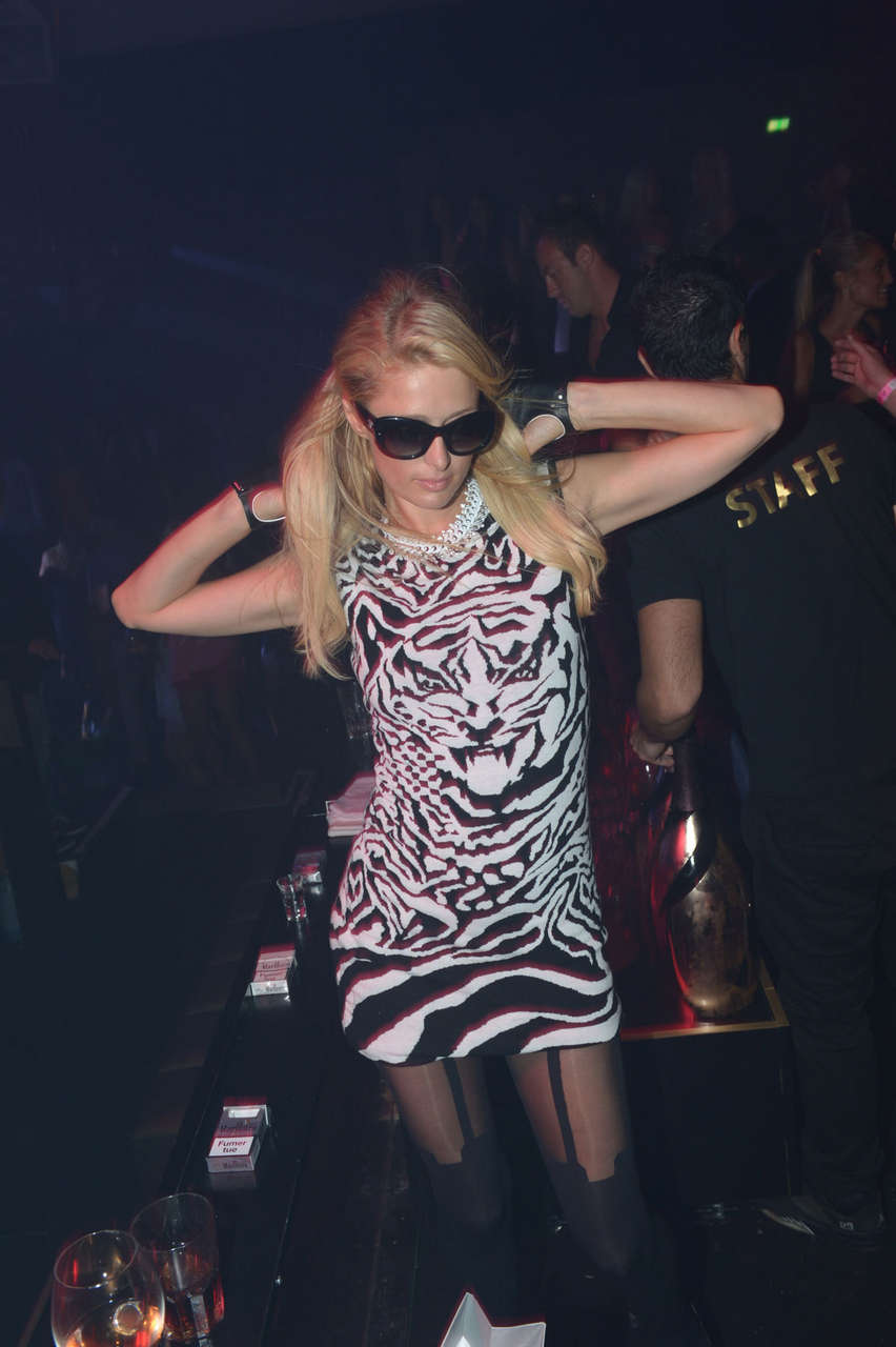 Paris Hilton Paris Hiltons Official Party Dj Set Gotha Club Cannes