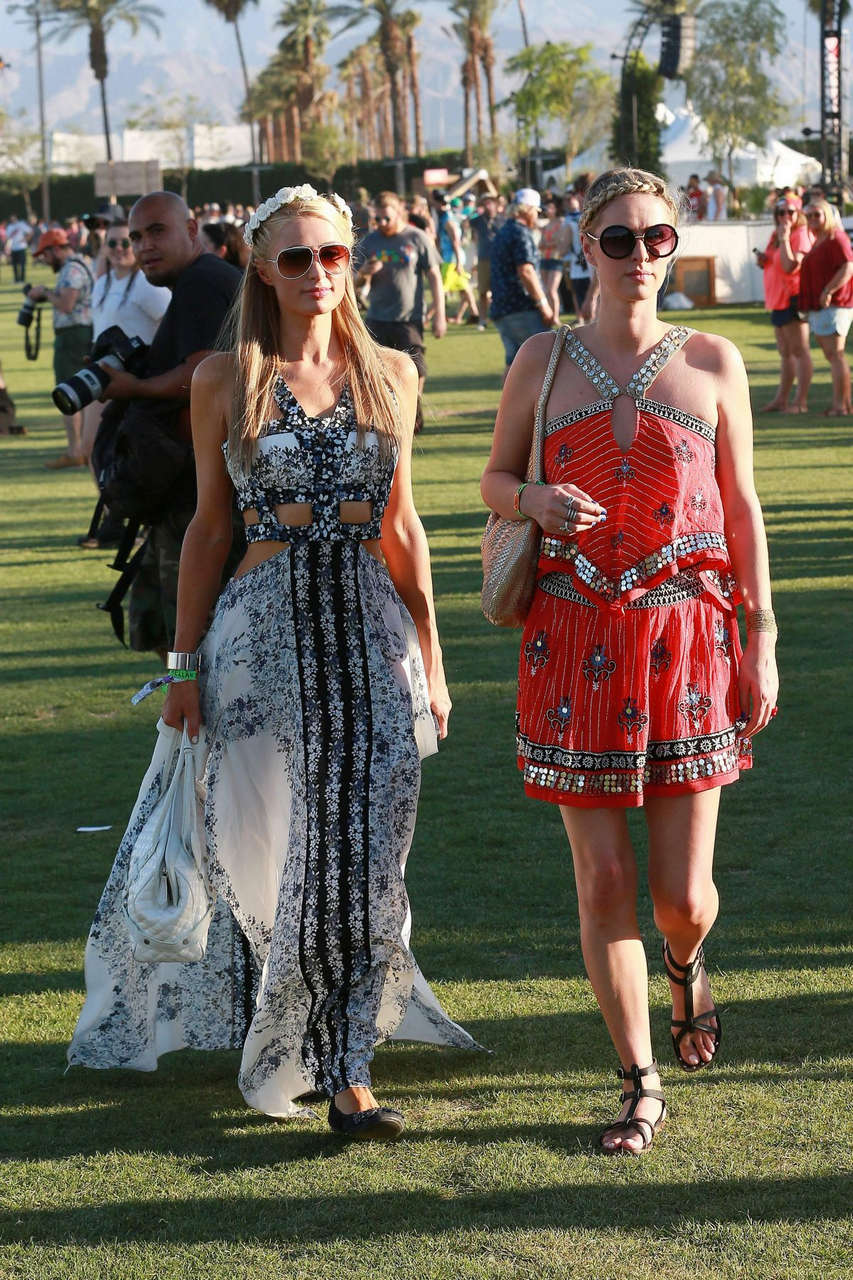 Paris Nicky Hilton Coachella Festival