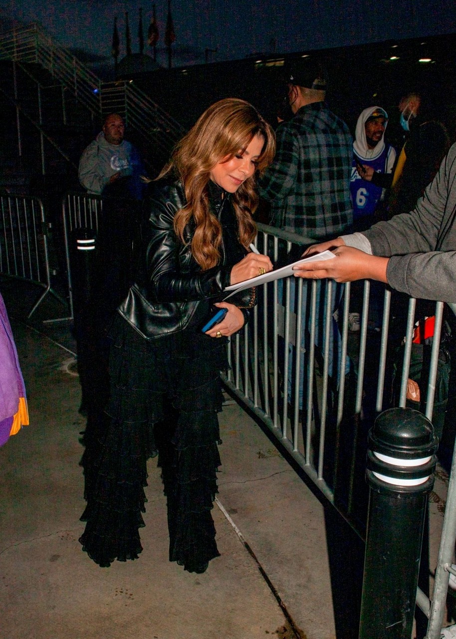 Paula Abdul Arrives Lakers Game Christmas Day Los Angeles