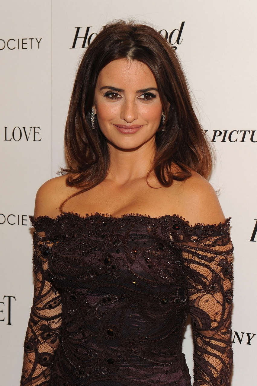 Penelope Cruz To Rome With Love Special Screening New York