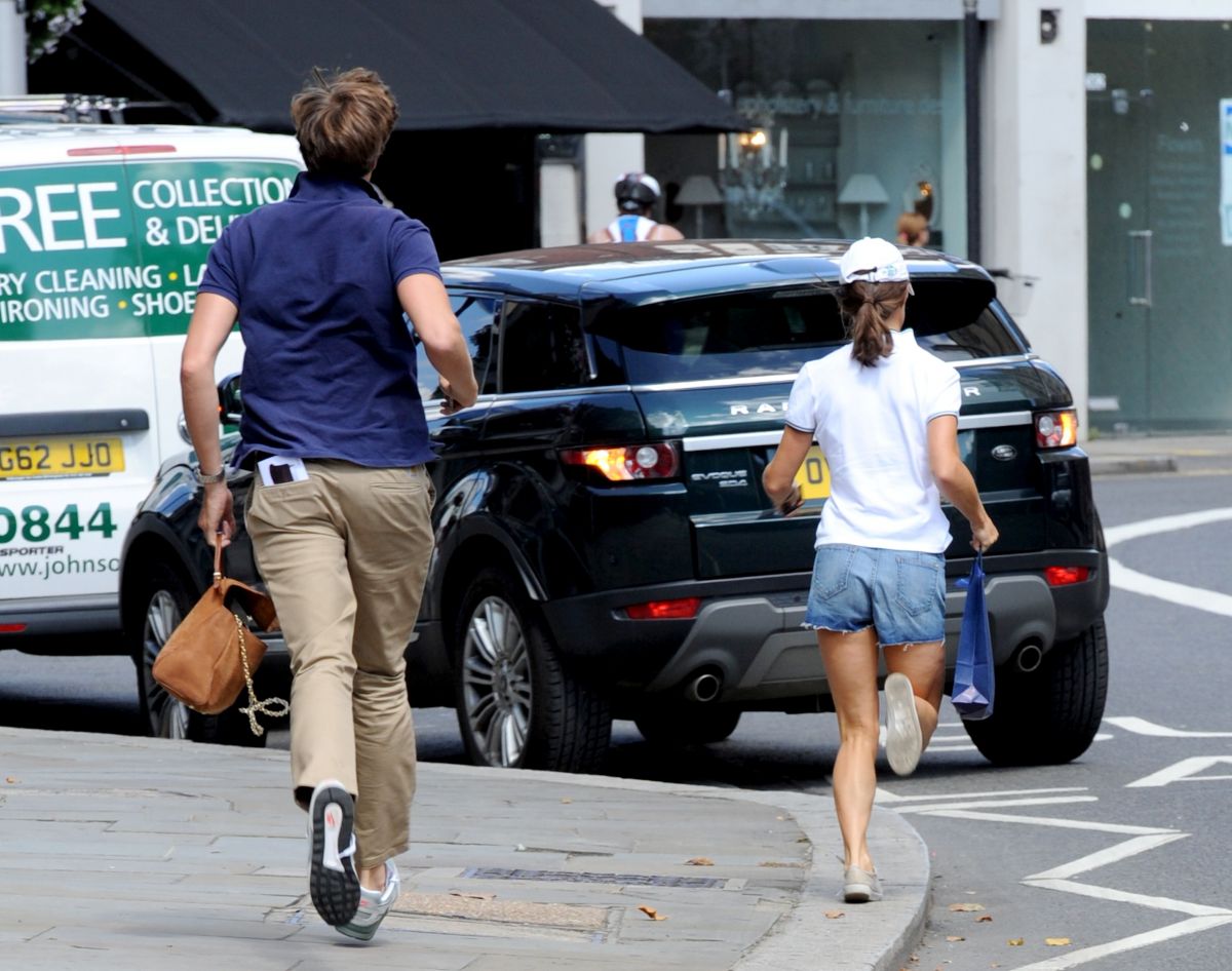 Pippa Middleton Denim Shorts Running Out Kings Road London