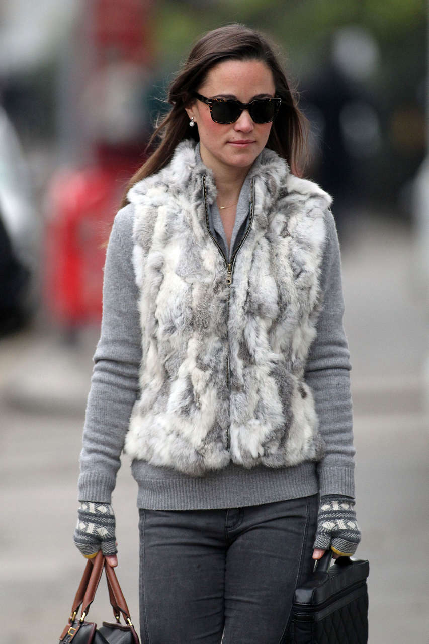 Pippa Middleton Fur Arrives To Work Chelsea