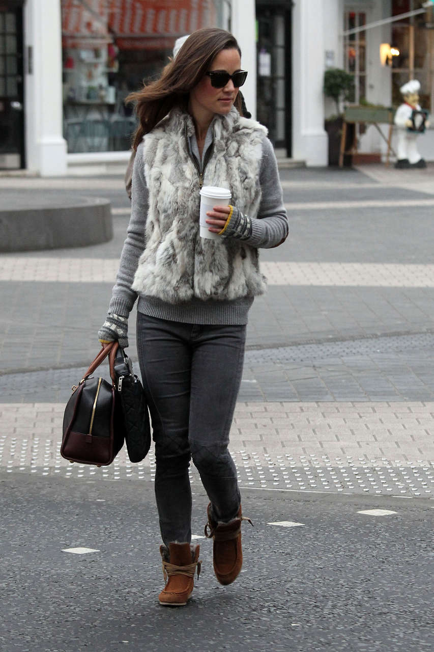 Pippa Middleton Fur Arrives To Work Chelsea