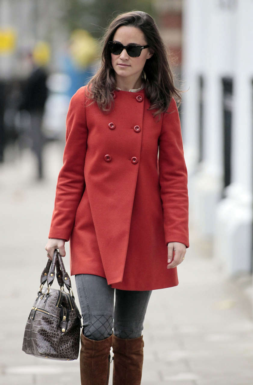 Pippa Middleton Heading To Work Chelsea