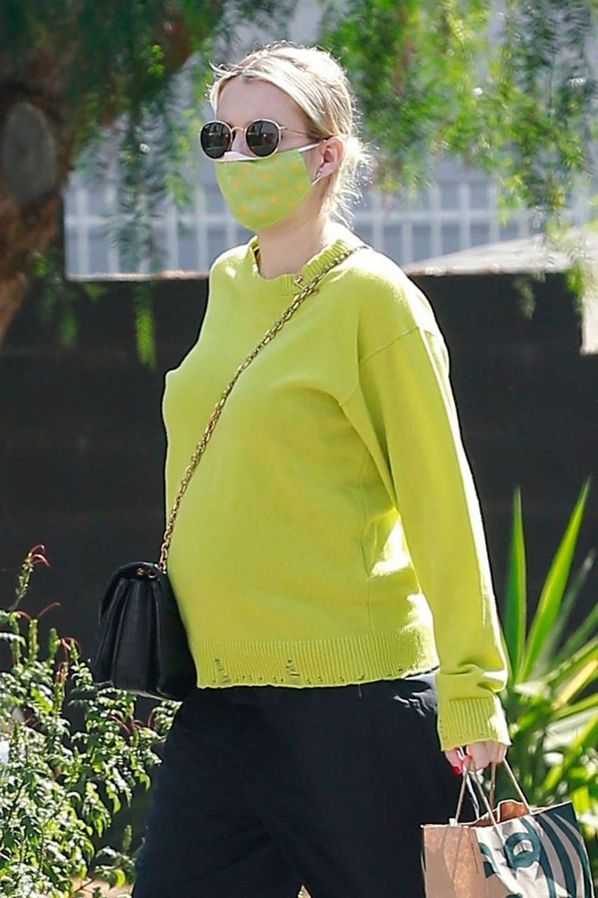 Pregnant Emma Roberts Out Los Feliz