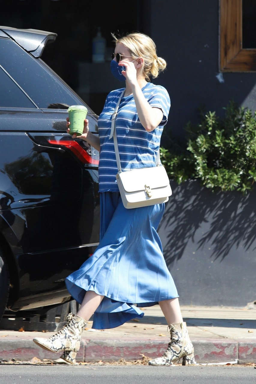 Pregnant Emma Roberts Out Shopping Los Feliz