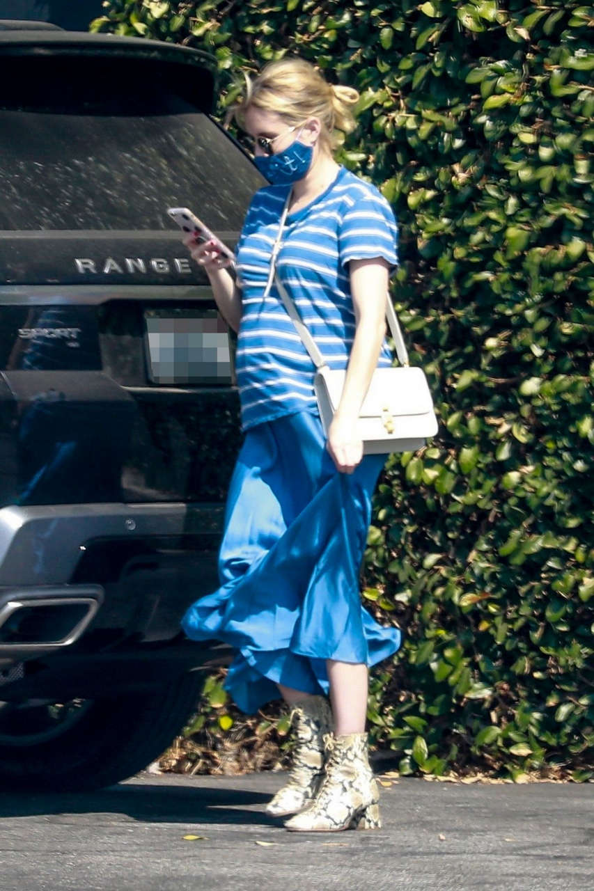Pregnant Emma Roberts Out Shopping Los Feliz