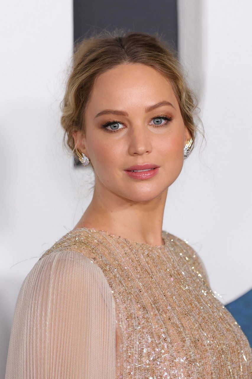 Pregnant Jennifer Lawrence Don T Look Up Premiere New York
