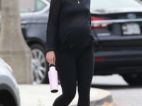 Pregnant Katherine Schwarzenegger Out About Brentwood