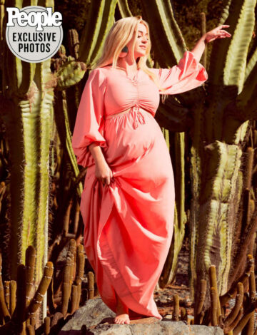 Pregnant Laty Perry People Magazine August