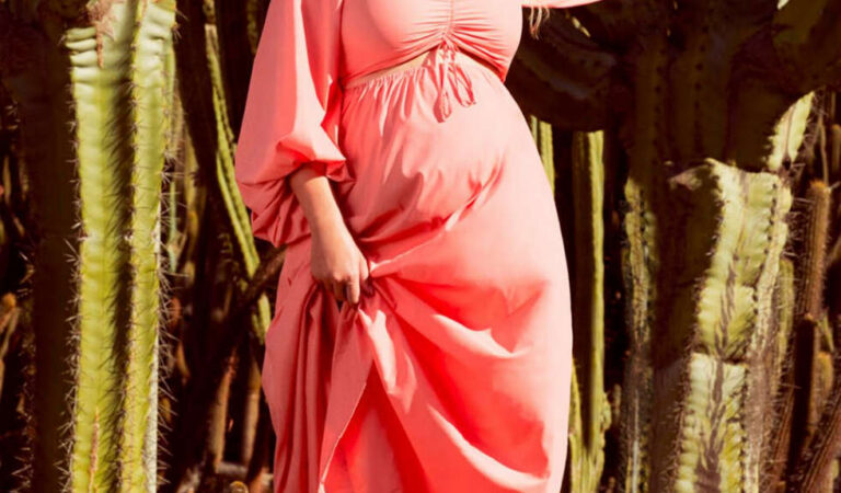 Pregnant Laty Perry People Magazine August (10 photos)