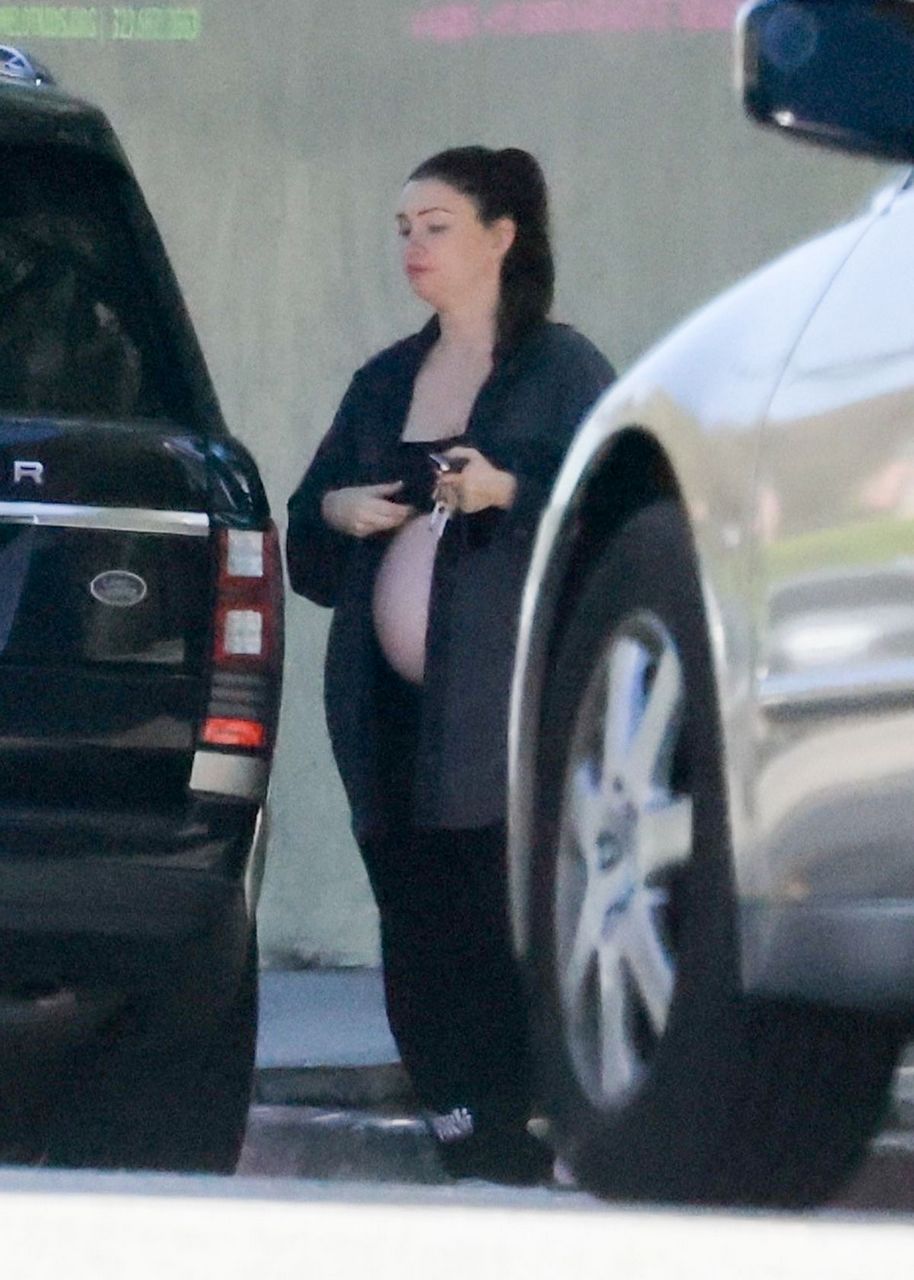 Pregnant Lauren Parsekian Out Los Angeles