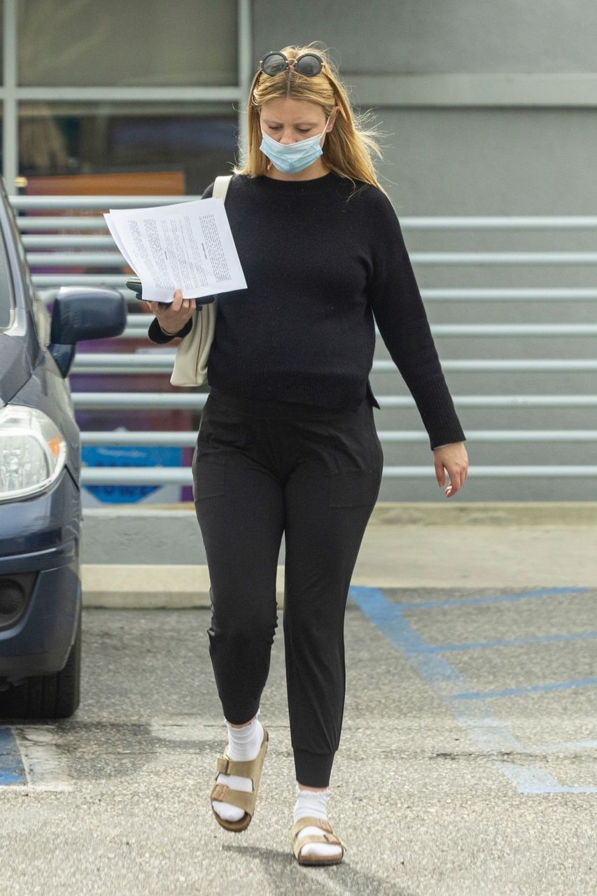 Pregnant Mia Goth Visits Doctor Los Angeles