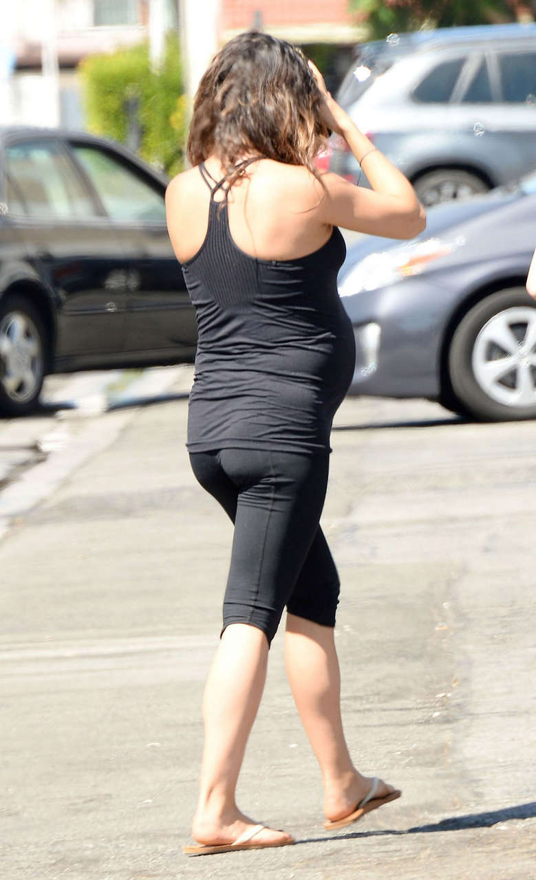 Pregnant Mila Kunis Tights Out About Los Angeles