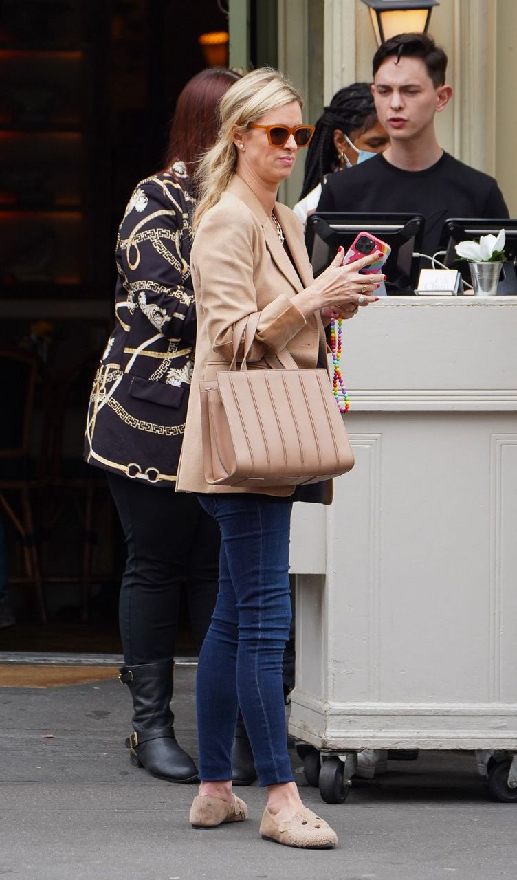 Pregnant Nicky Hilton Out New York