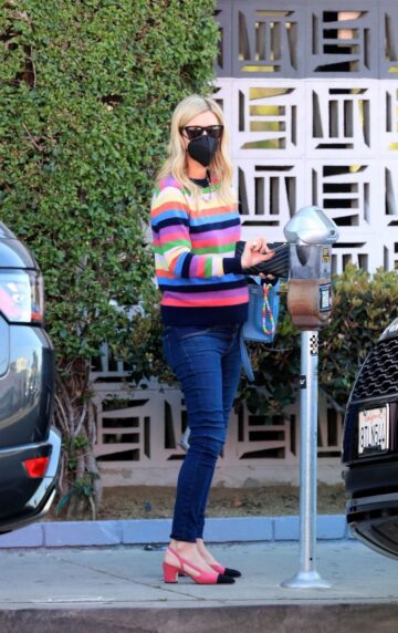 Pregnant Nicky Hilton Out West Hollywood