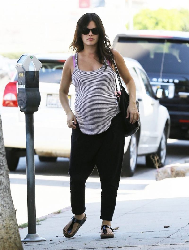 Pregnant Rachel Bilson Out About West Hollywood