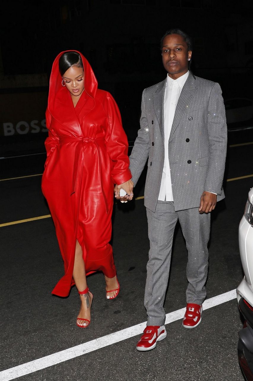 Pregnant Rihanna And Asap Rocky Out For Dinner Giorgio Baldi Santa Monica