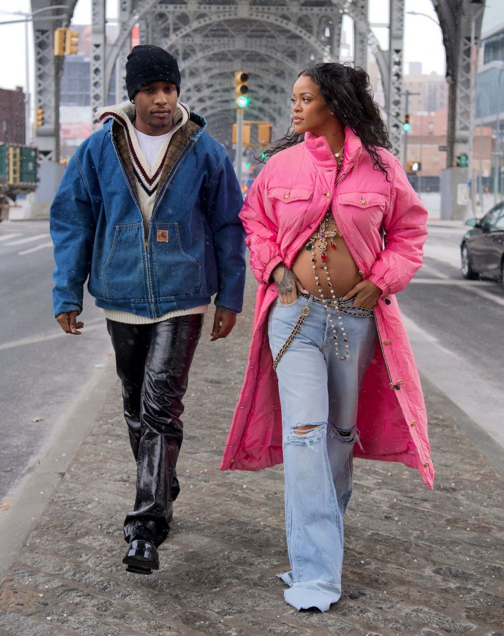 Pregnant Rihanna And Asap Rocky Out New York