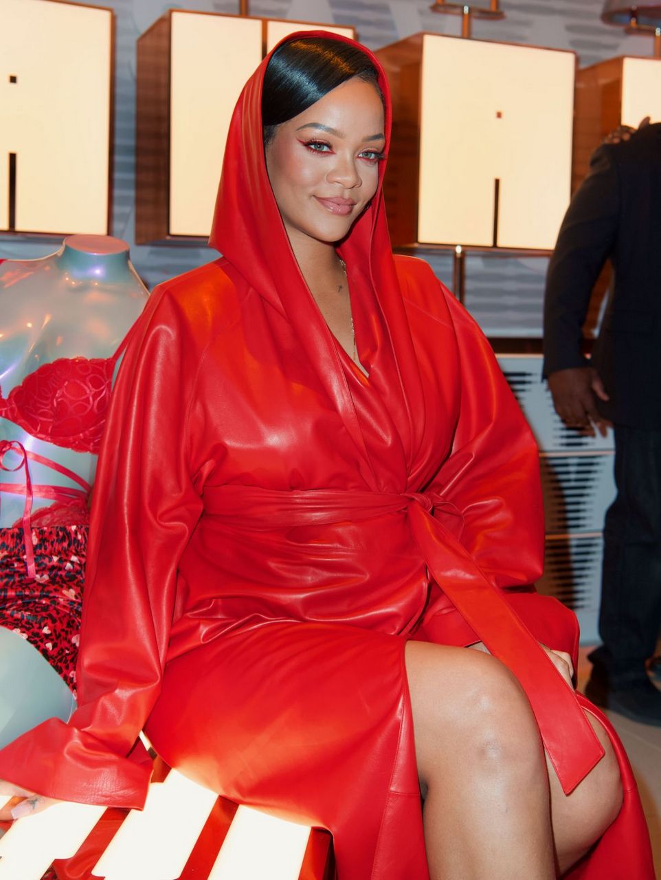 Pregnant Rihanna Savage X Fenty Store Opening Los Angeles