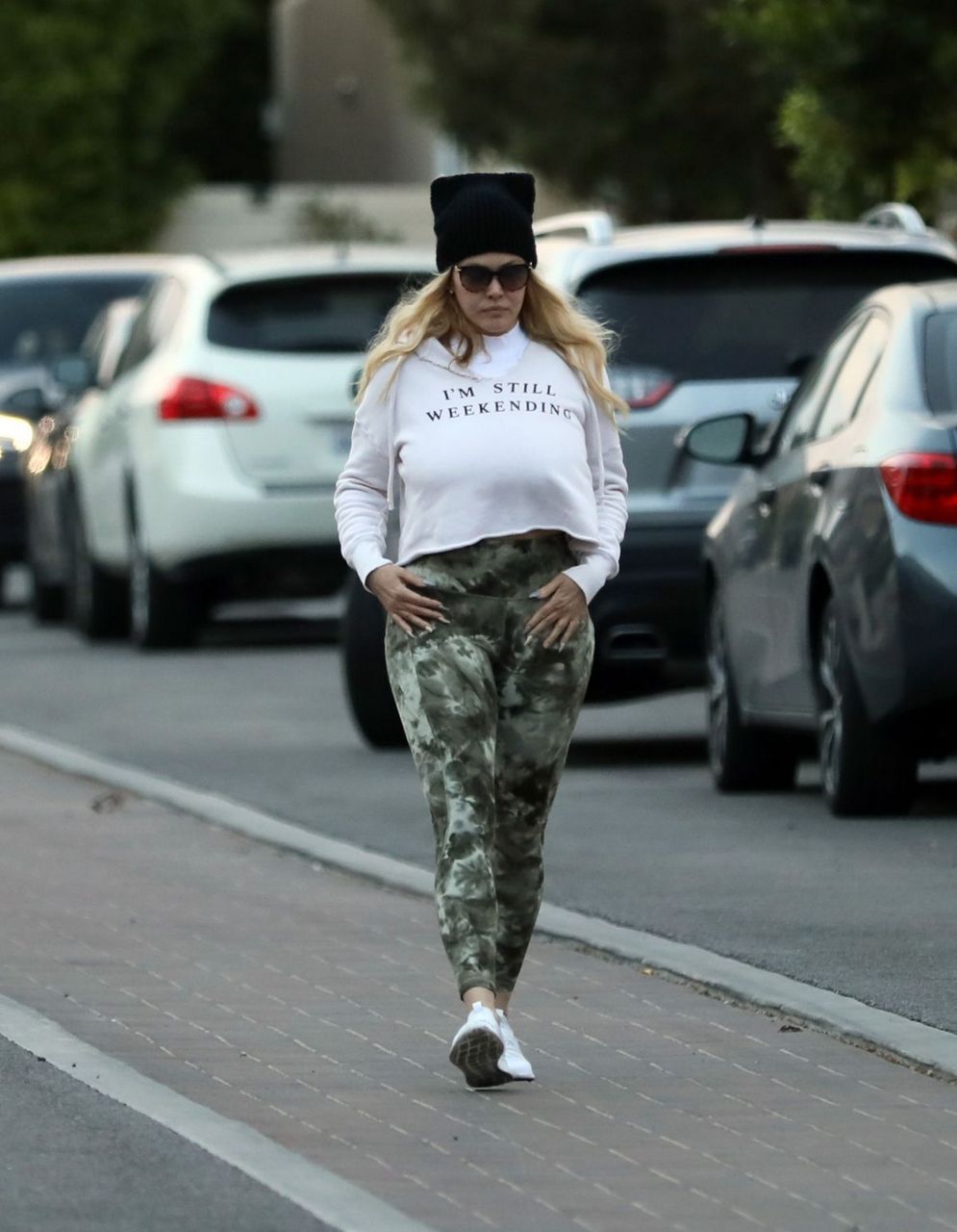 Pregnant Shanna Moakler Out Los Angeles