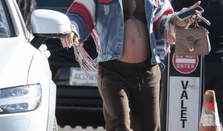 Pregnant Sharna Burgess Out Los Angeles (10 photos)