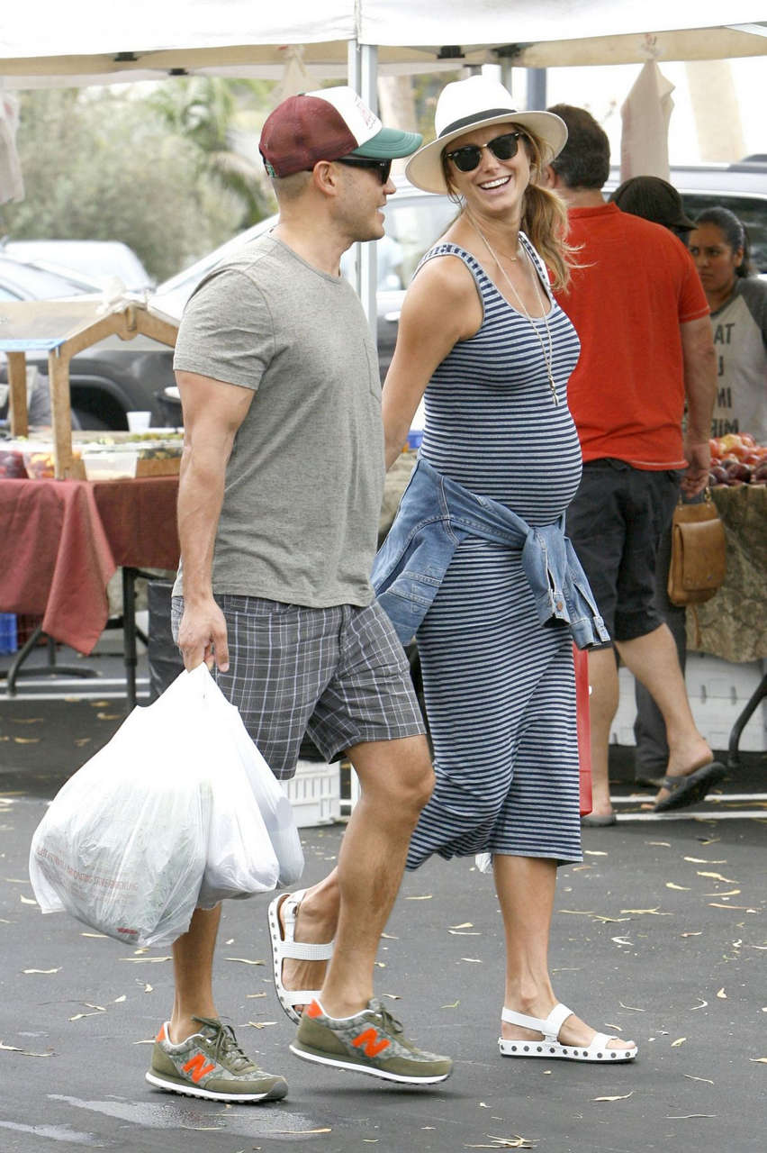 Pregnant Stacy Keibler Shopping Farmers Market Beverly Hills