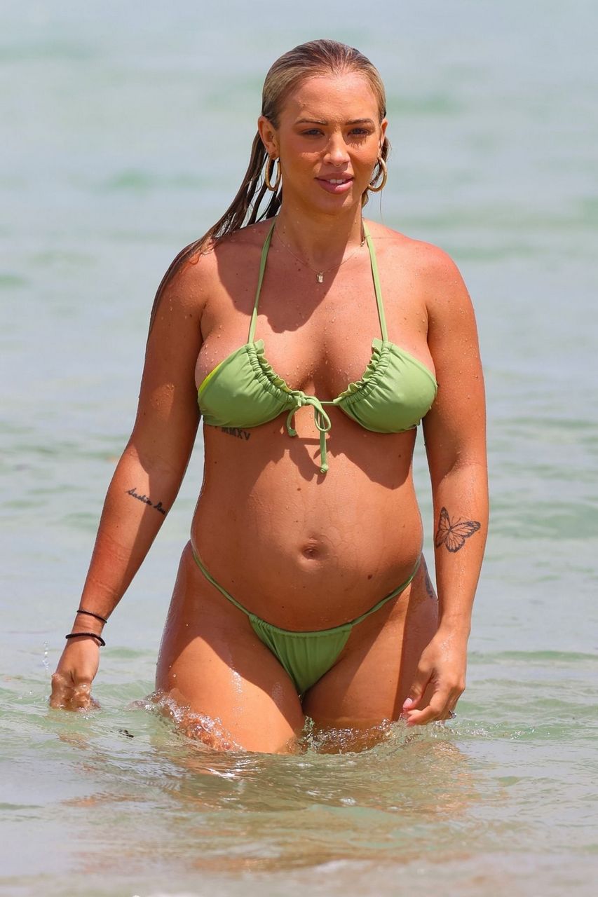 Pregnant Tammy Hembrow Bikini Bondi Beach Sydney
