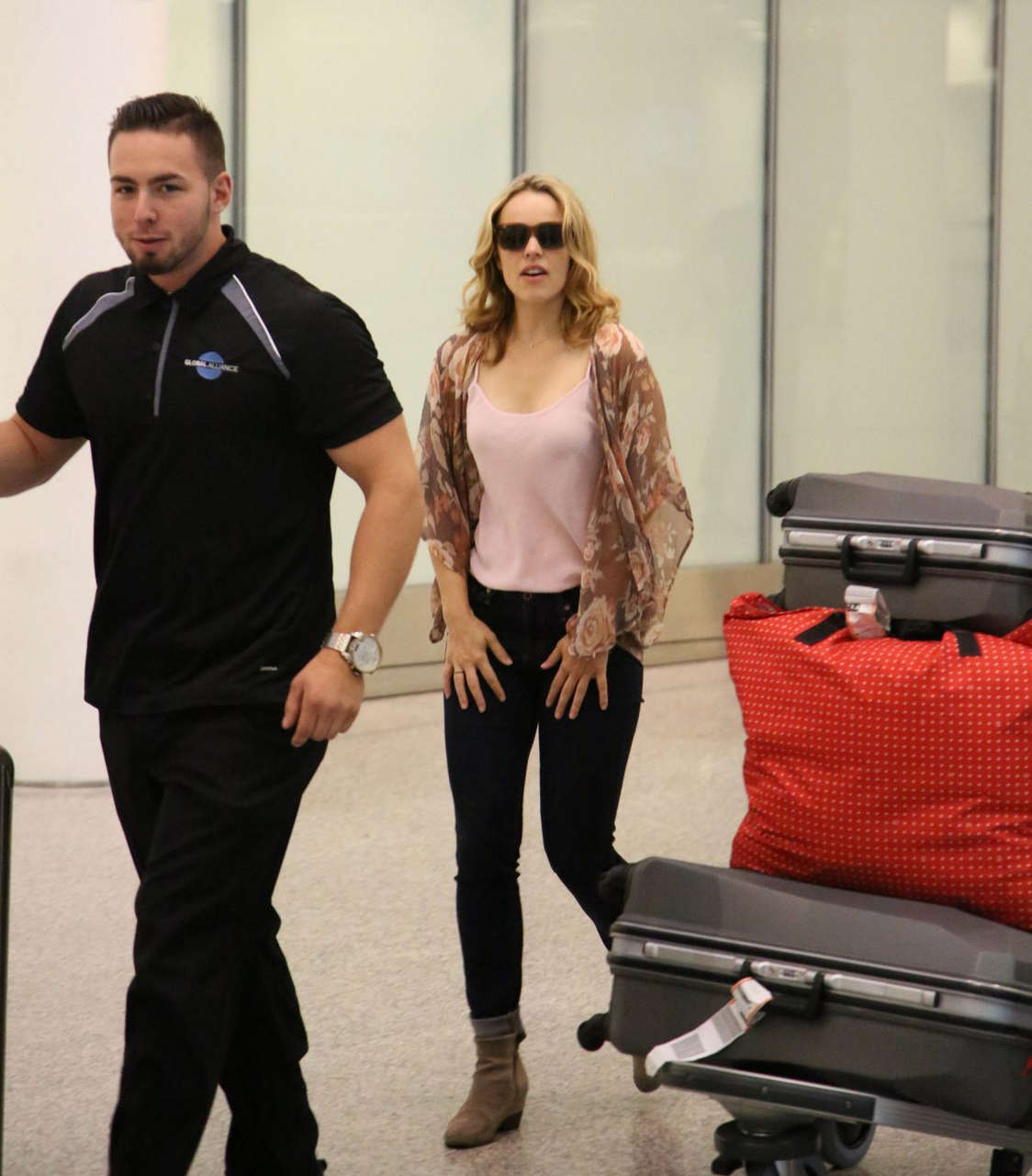 Rachel Mcadams Arrives Airport Toronto