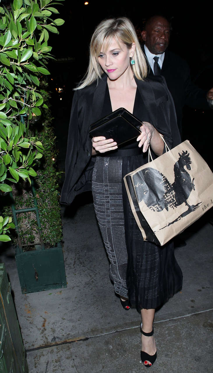Reese Withersoon Ago Restaurant West Hollywood