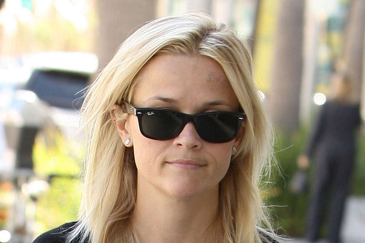 Reese Witherspoon Beverly Hills