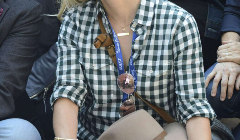 Reese Witherspoon Elks Park 2014 Telluride Film Festival (12 photos)
