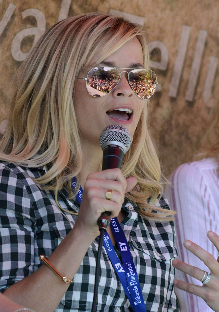 Reese Witherspoon Elks Park 2014 Telluride Film Festival