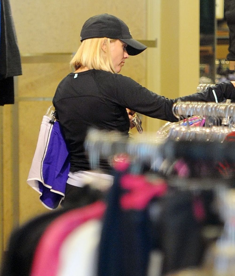 Reese Witherspoon Out Shopping Brentwood
