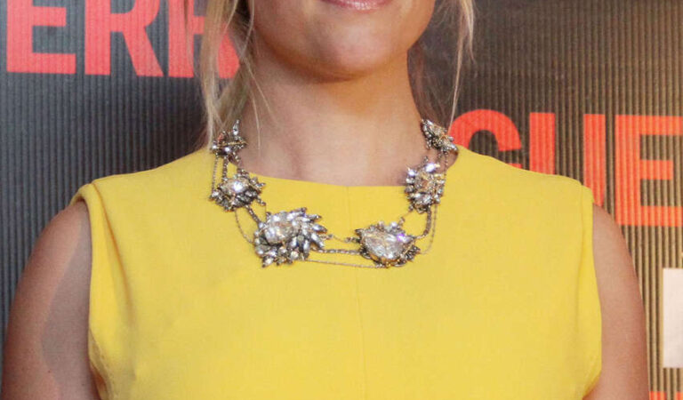 Reese Witherspoon This Means War Premiere Rio De Janeiro (4 photos)