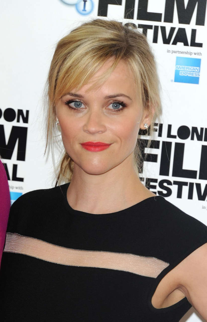 Reese Witherspoon Wild Photocall 58th Bfi London Film Festival