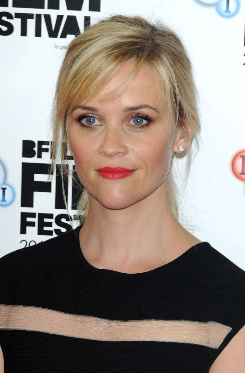Reese Witherspoon Wild Photocall 58th Bfi London Film Festival