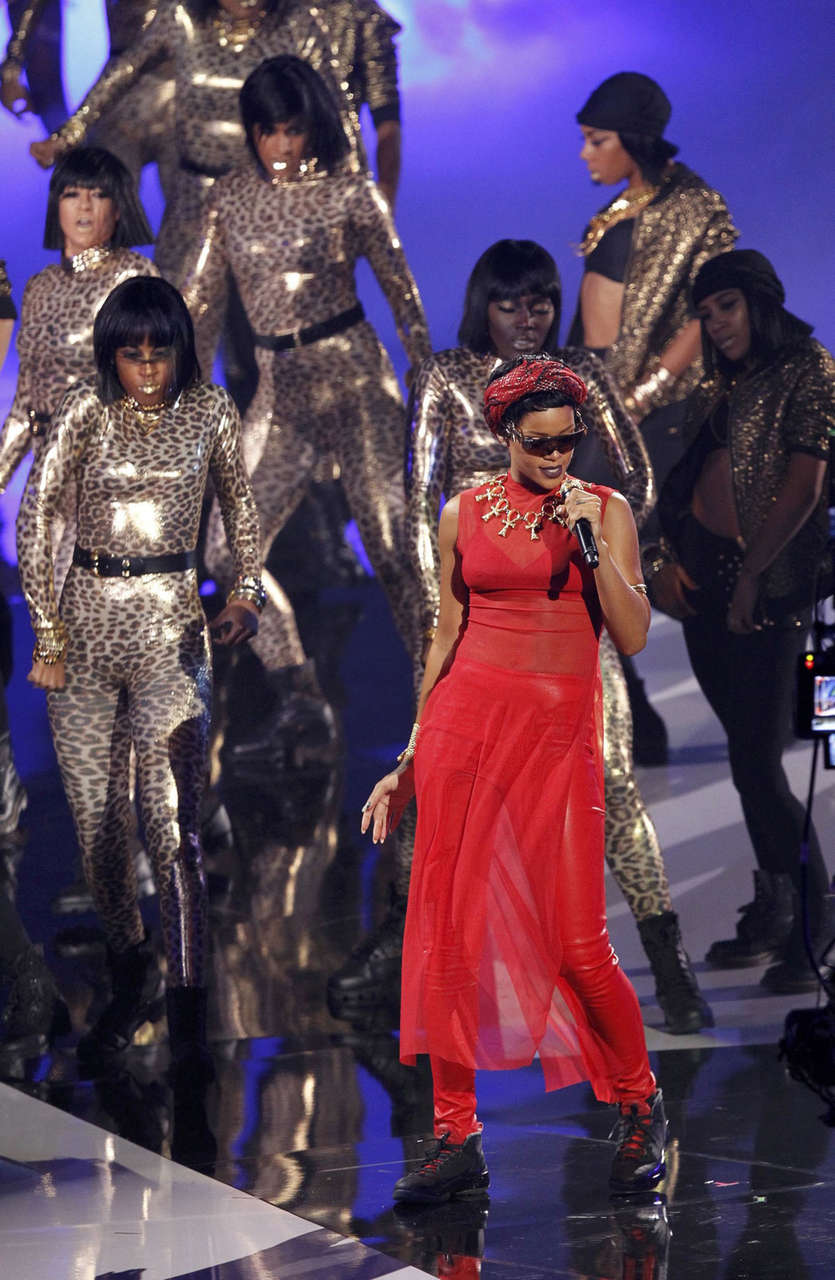 Rihanna 2012 Mtv Video Music Awards Los Angeles