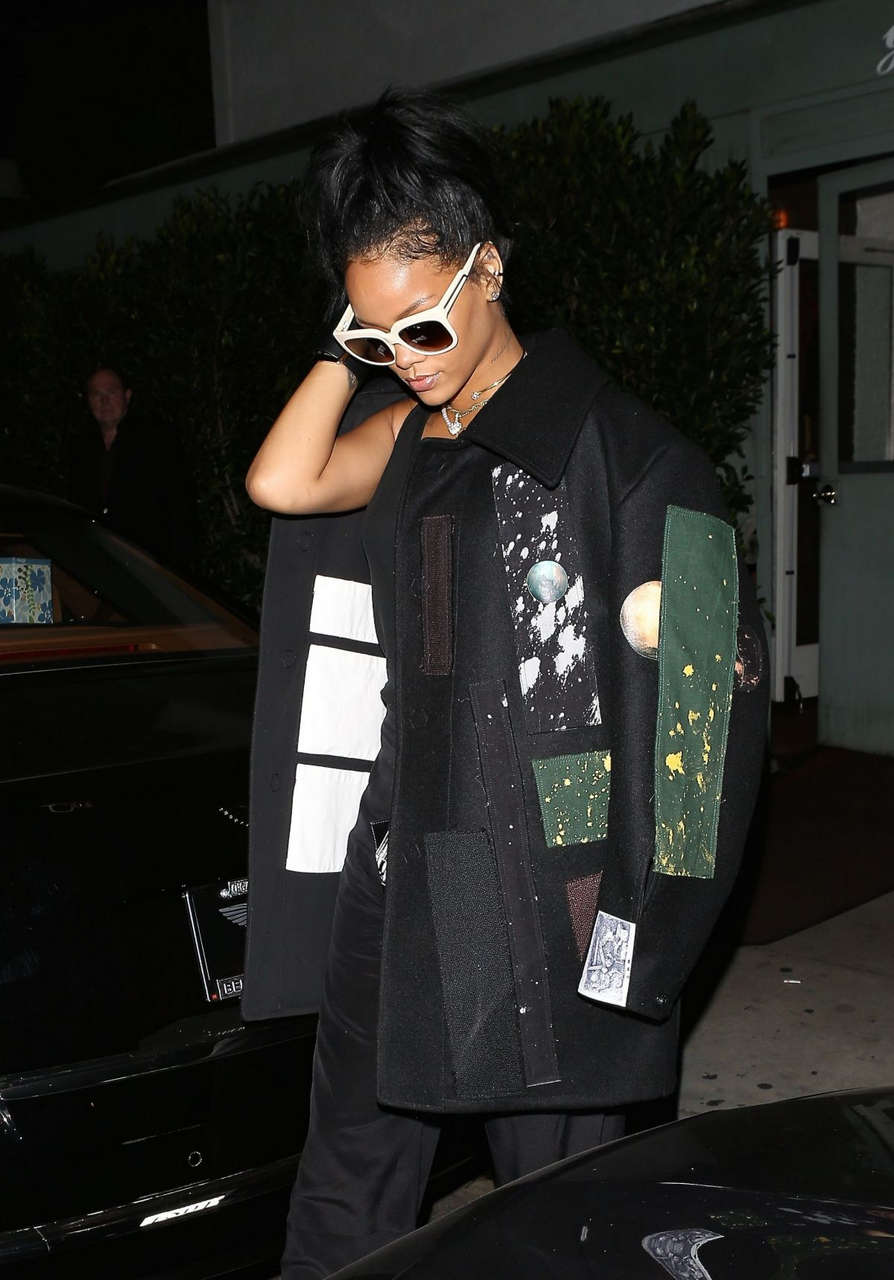 Rihanna Arrives Giorgio Baldi Restaurant Santa Monica