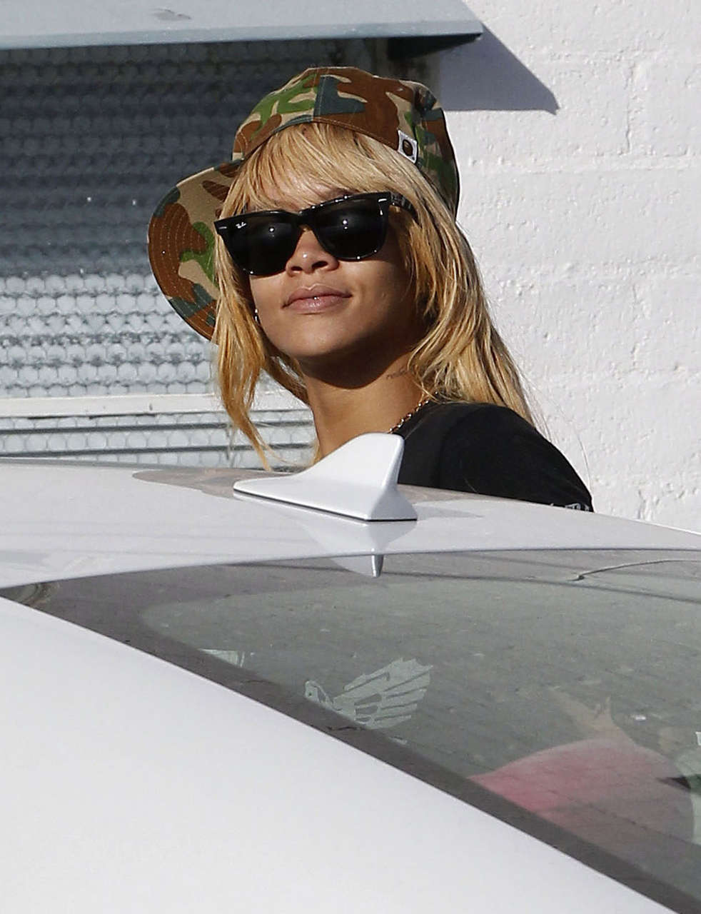 Rihanna Outside Recording Studio West Hollywood