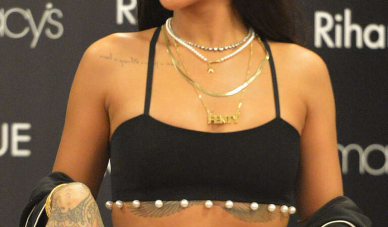 Rihanna Rogue Man Fragrance Launch Atlanta (31 photos)