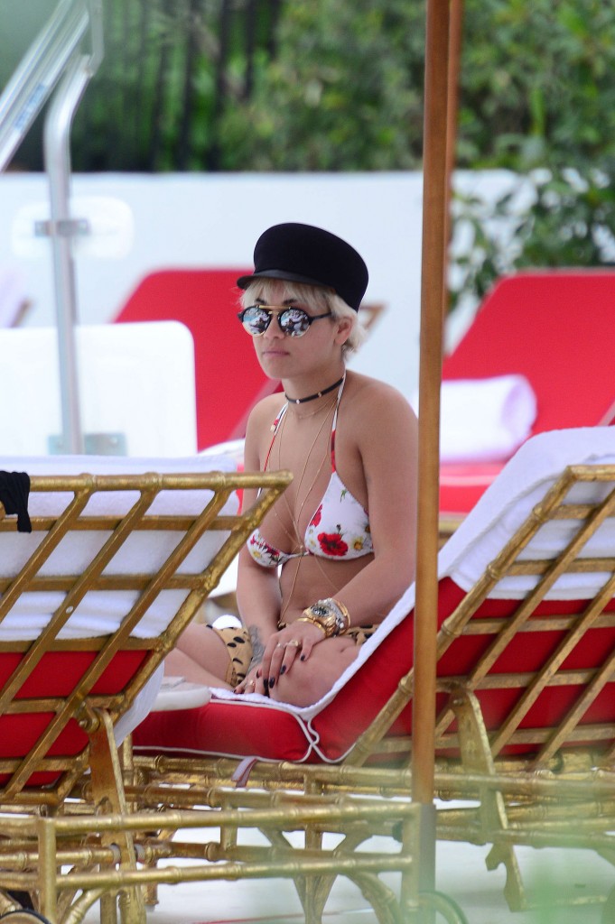 Rita Ora Bikini