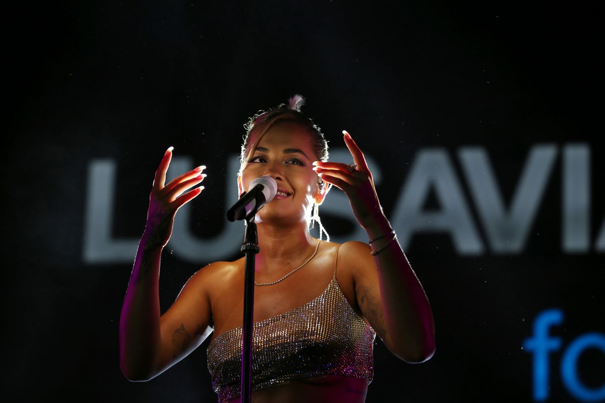 Rita Ora Luisaviaroma For Unicef Capri