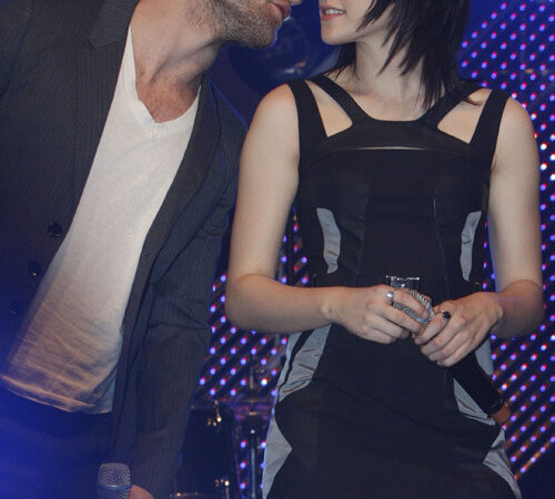 Robert Pattinson With Kristen Stewart (1 photo)