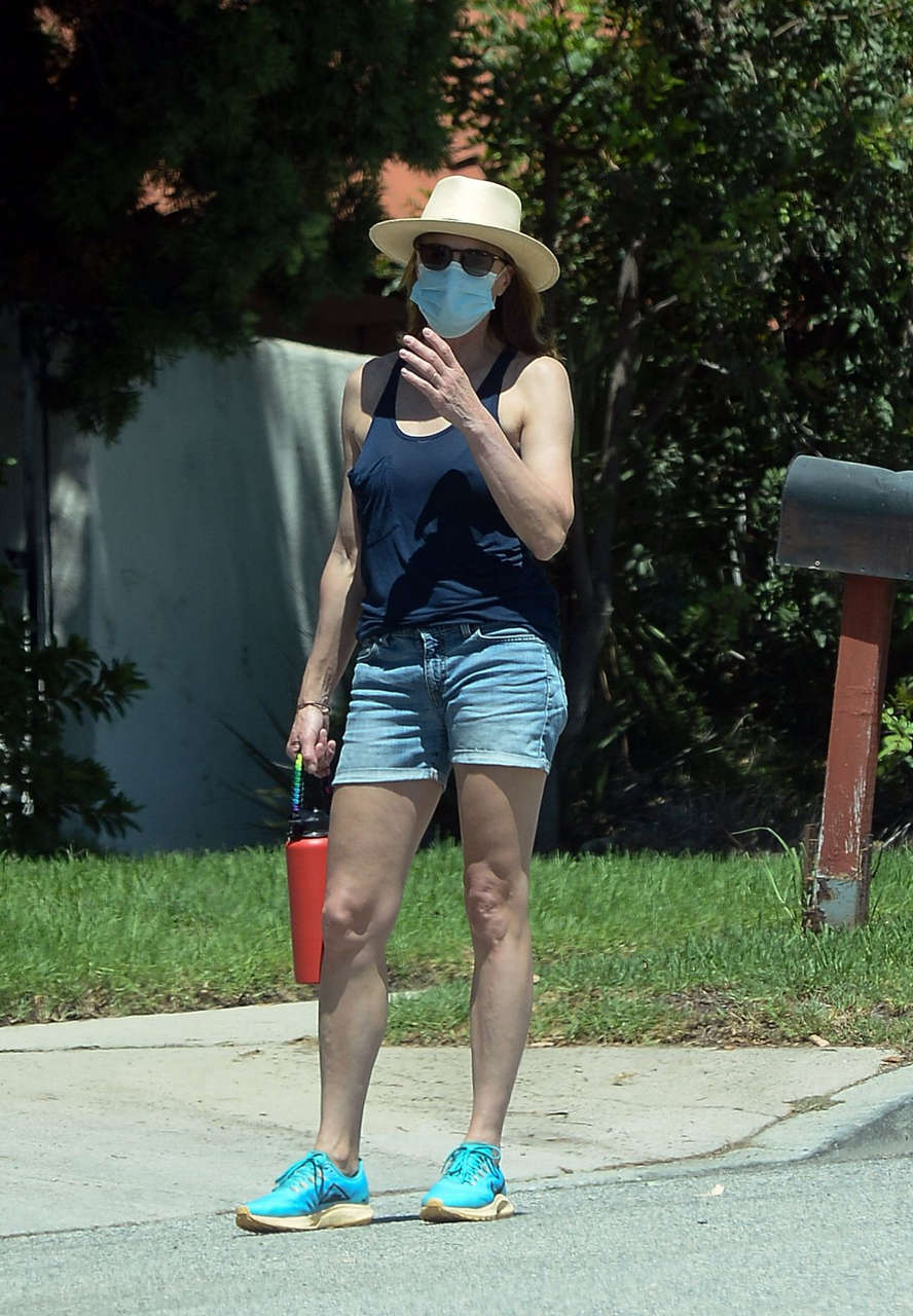 Robin Wright Denim Shorts Out About Los Angeles